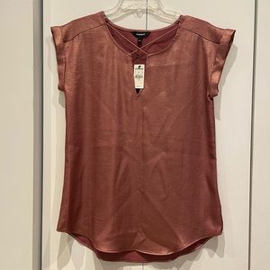 Express brand new rose gold shimmery top
